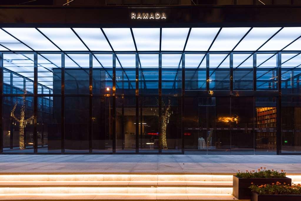 Ramada By Wyndham Wuhan Hankou Eksteriør bilde